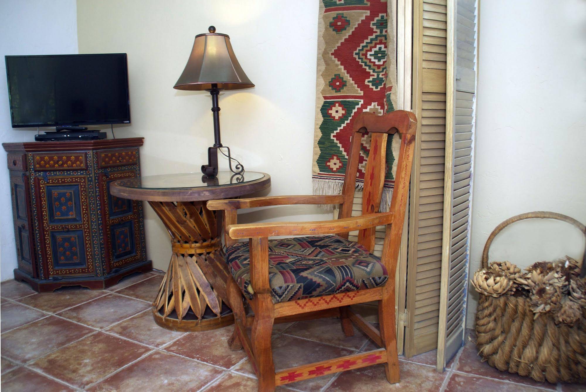 Tubac Country Inn