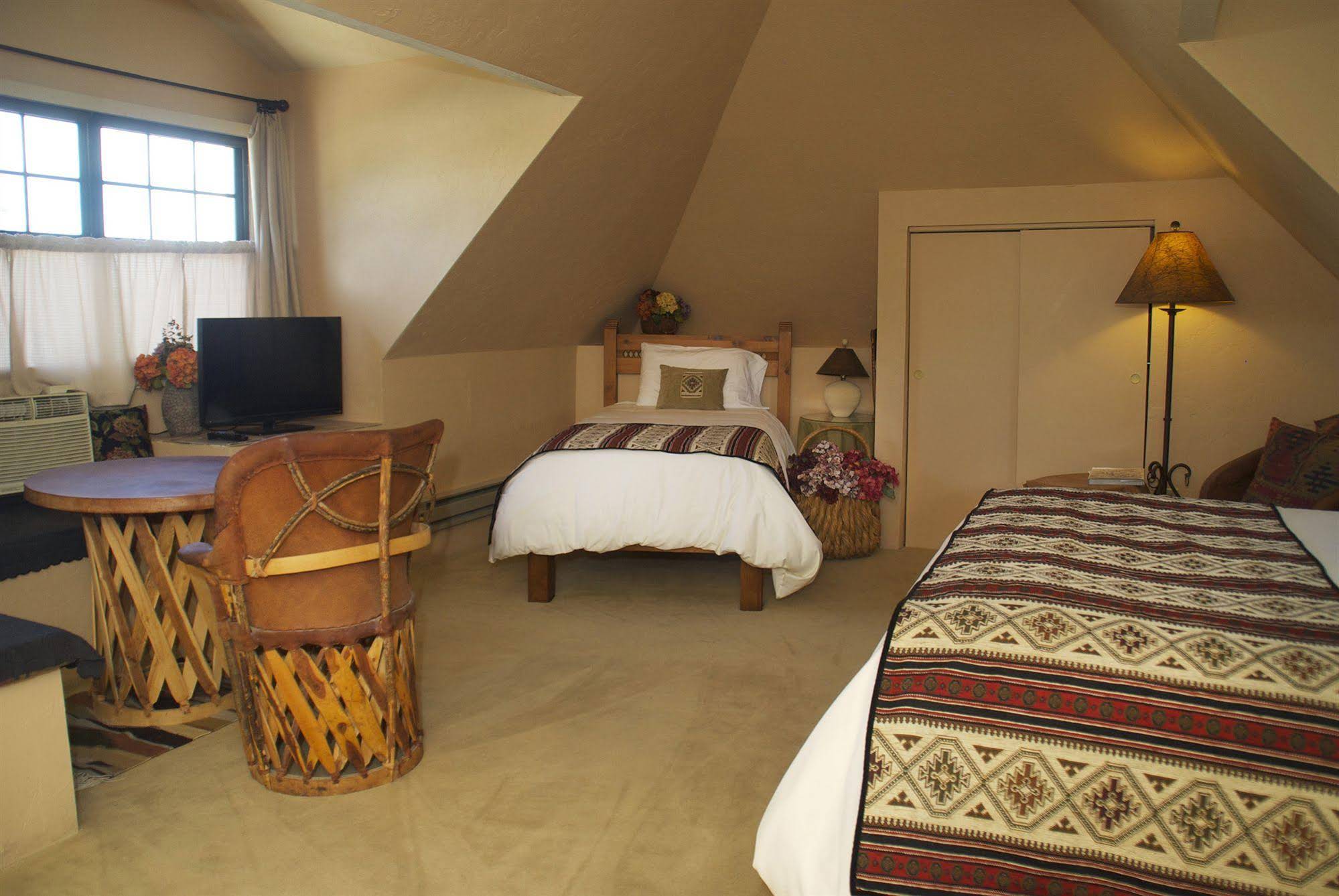 Tubac Country Inn