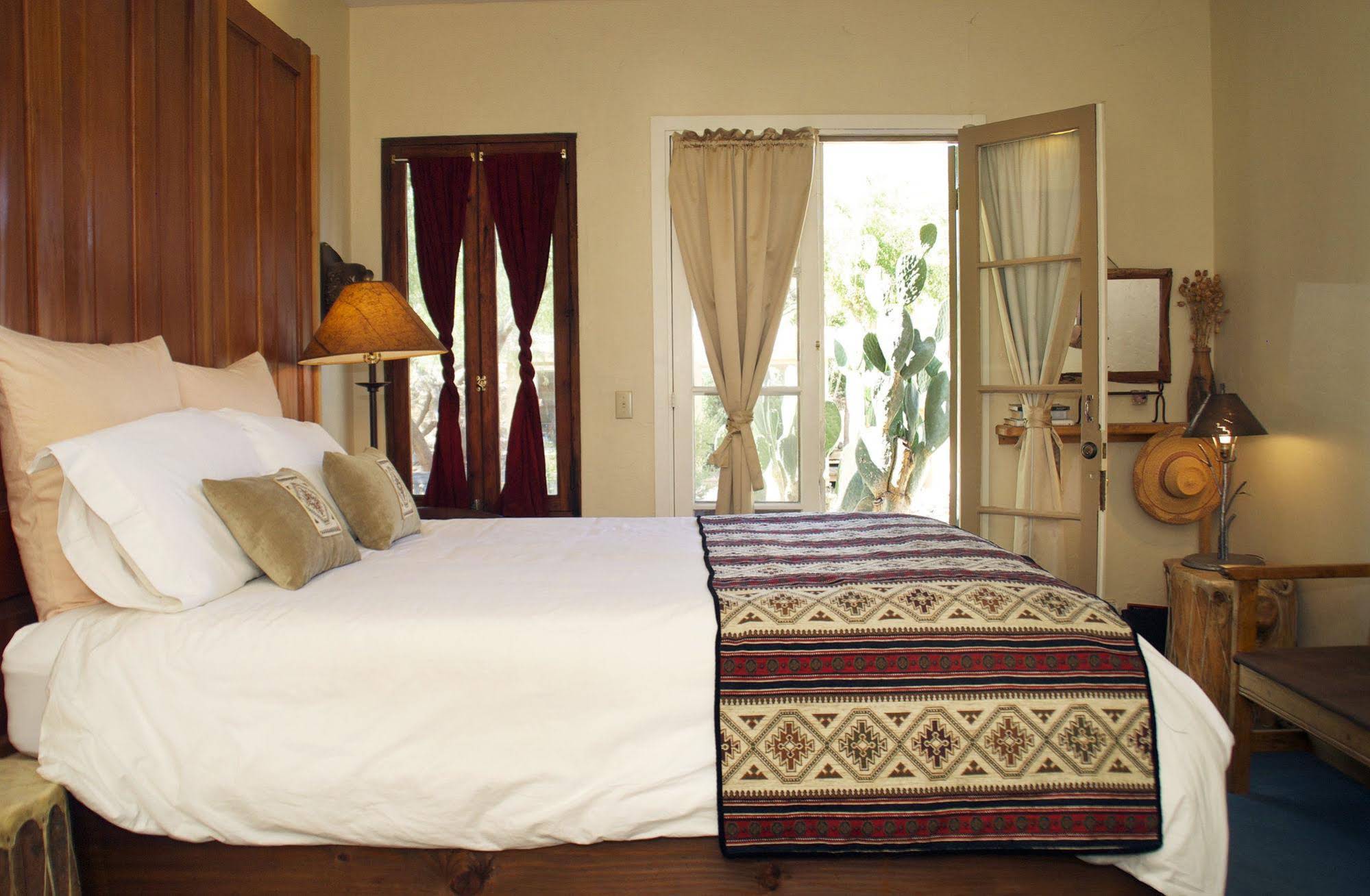 Tubac Country Inn