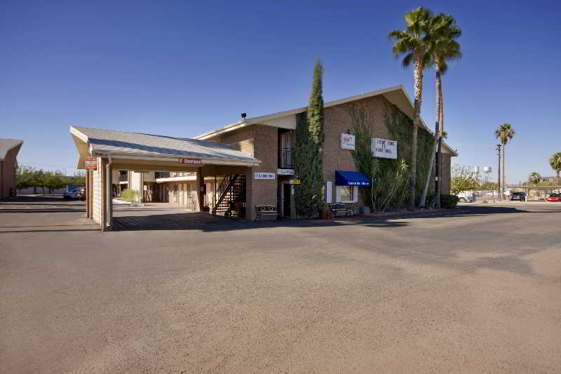 The Kennedy Hotel Tucson Surestay Collection By Best Western