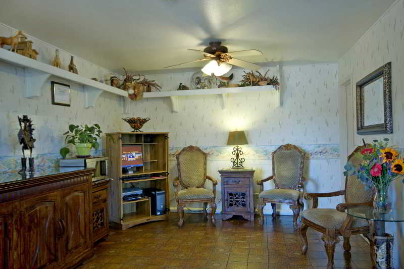 The Kennedy Hotel Tucson Surestay Collection By Best Western