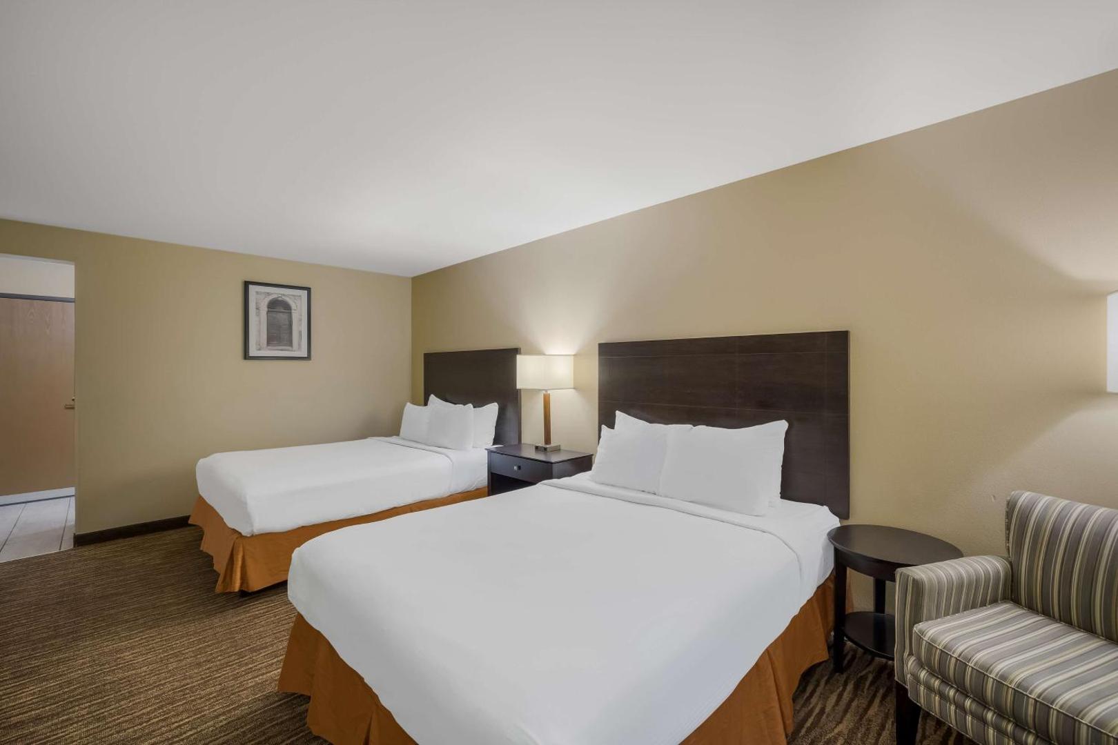 Best Western Gold Poppy Inn
