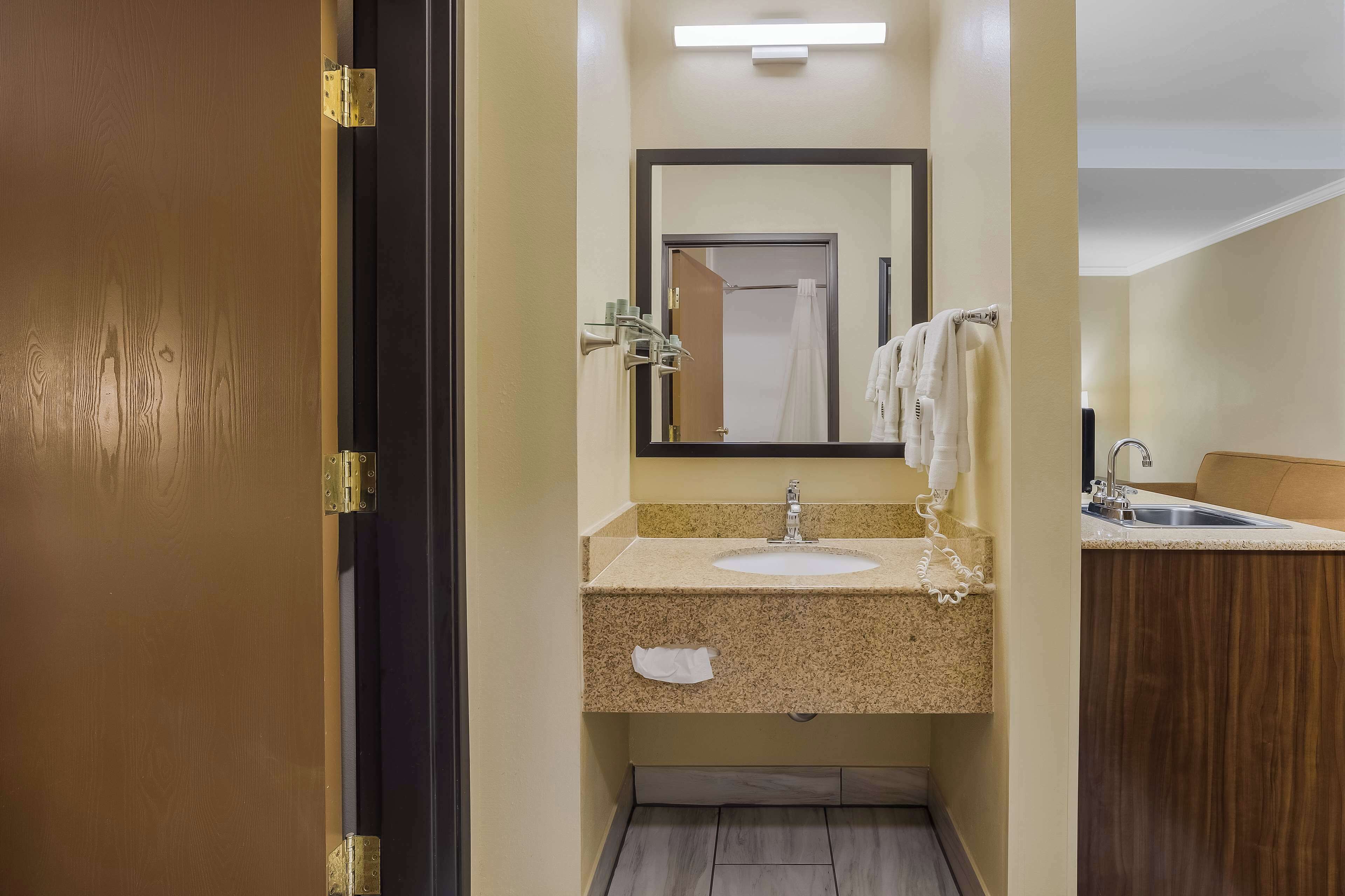 Best Western Gold Poppy Inn