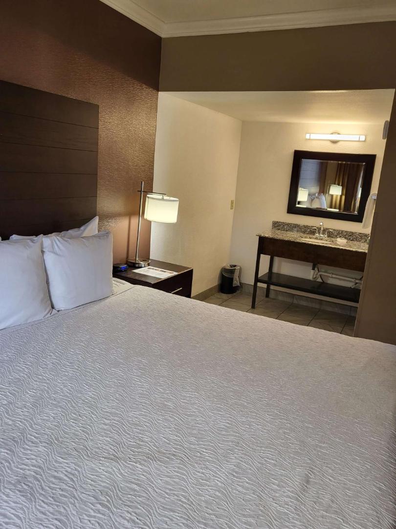 Best Western InnSuites Tucson Foothills Hotel & Suites