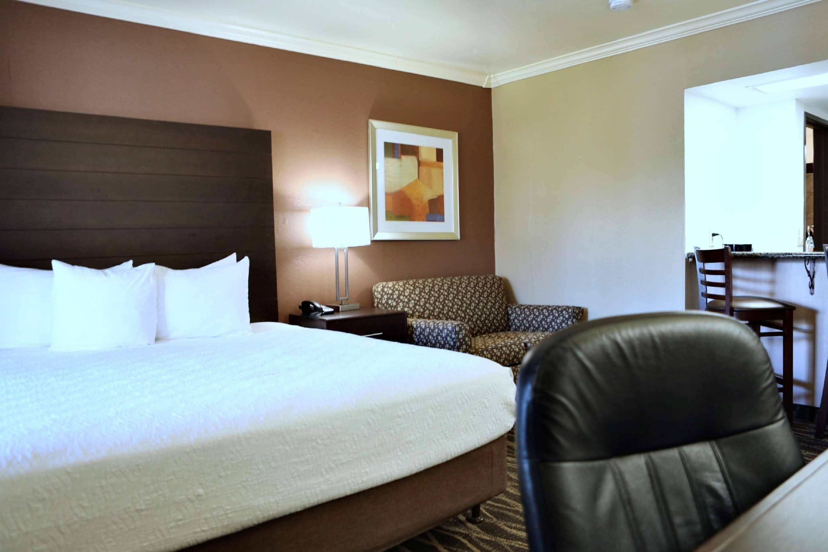 Best Western InnSuites Tucson Foothills Hotel & Suites