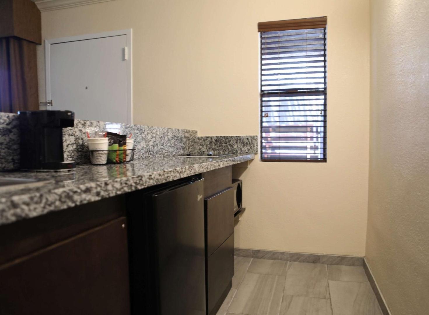 Best Western InnSuites Tucson Foothills Hotel & Suites