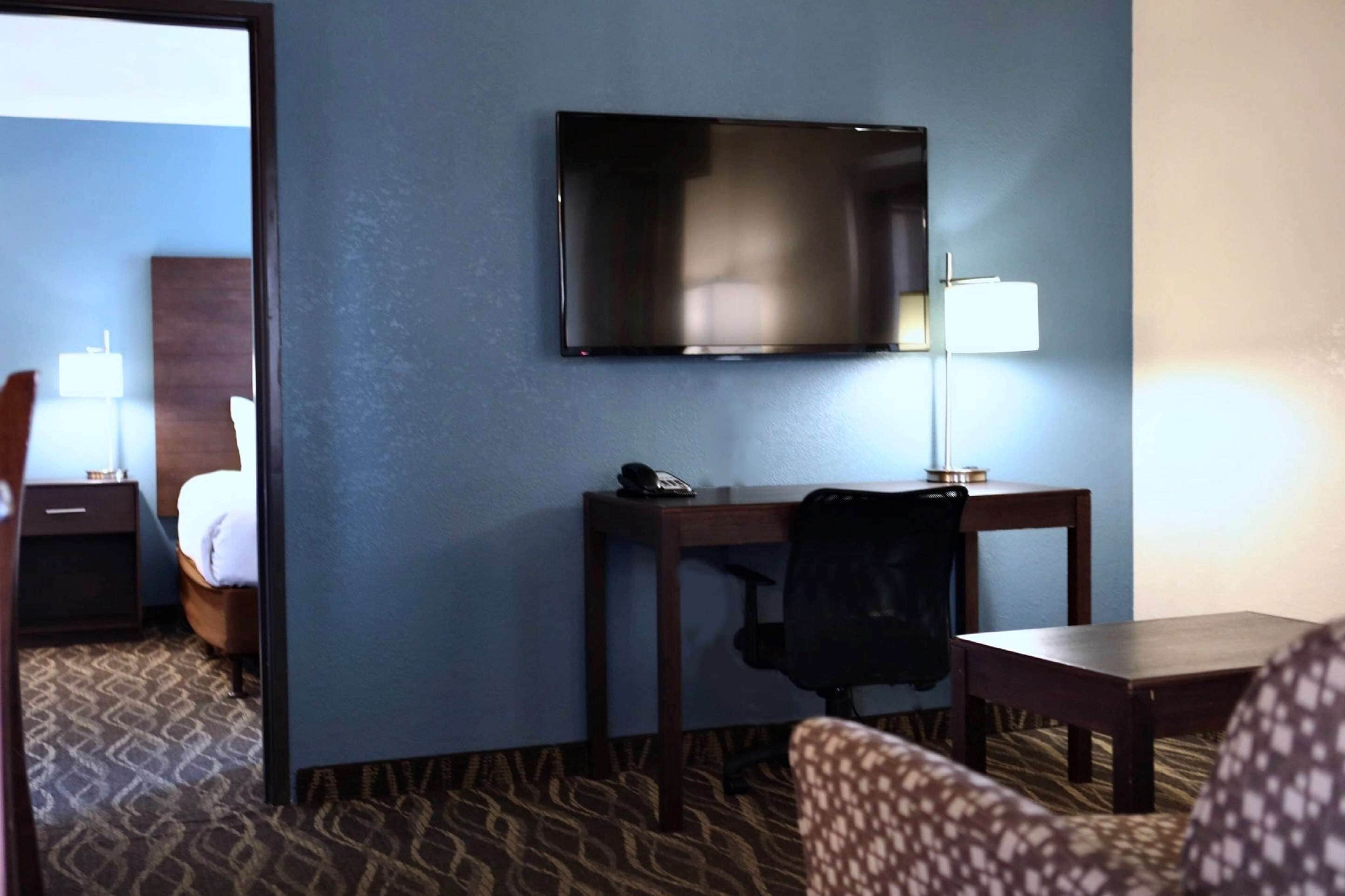 Best Western InnSuites Tucson Foothills Hotel & Suites