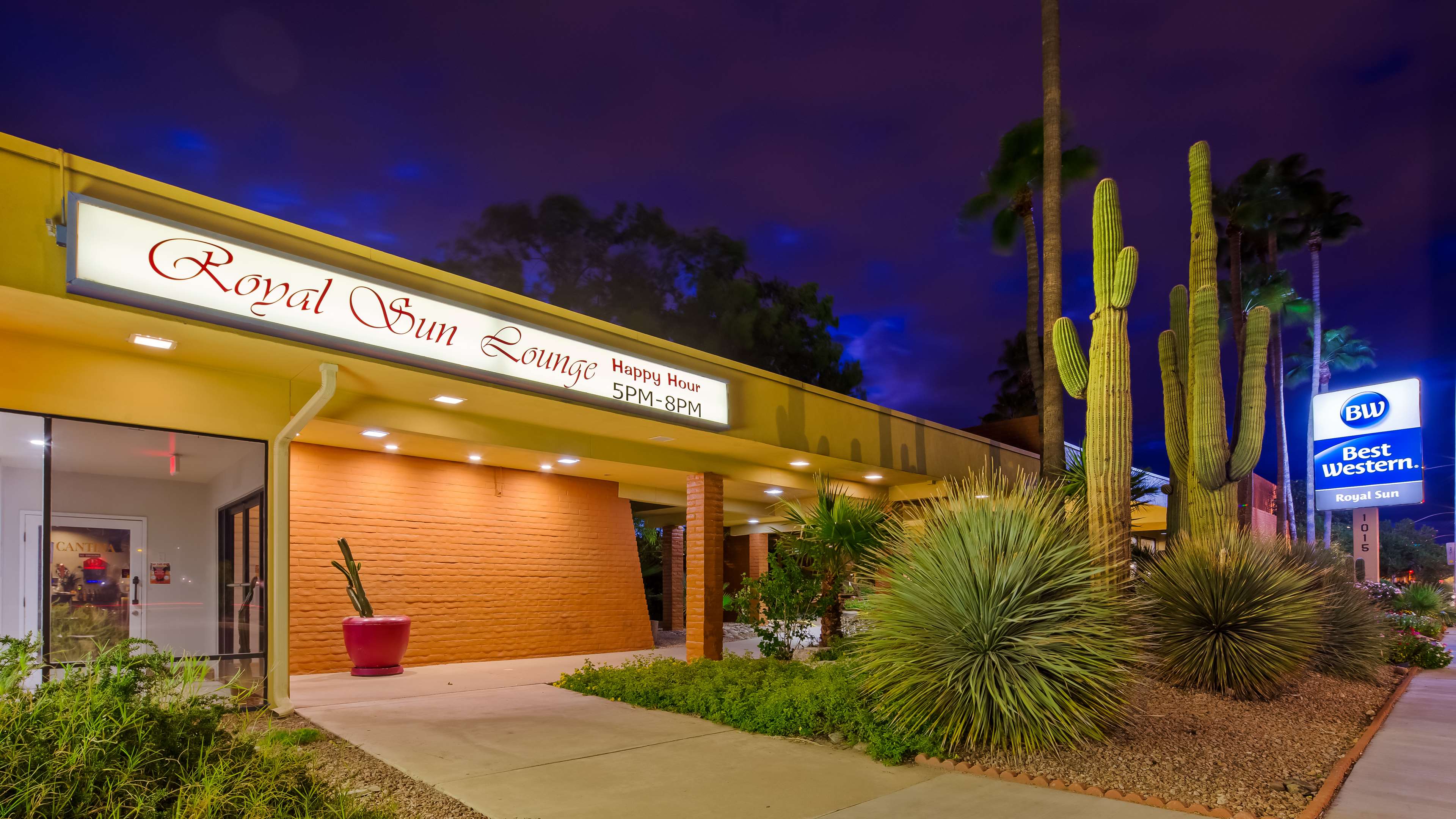 Best Western Royal Sun Inn & Suites