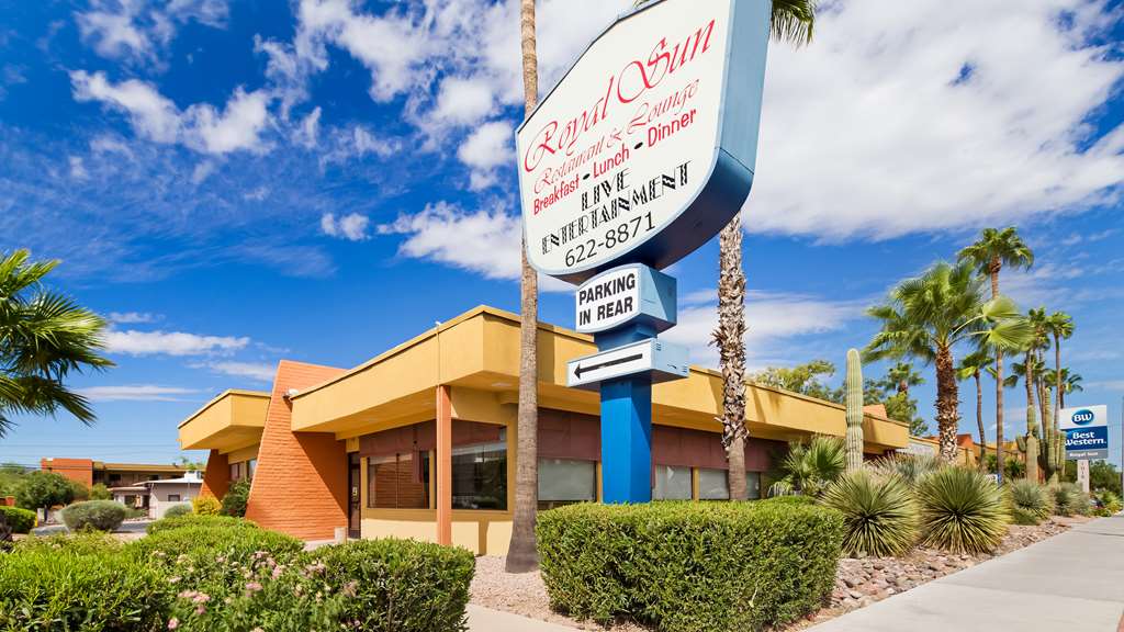 Best Western Royal Sun Inn & Suites