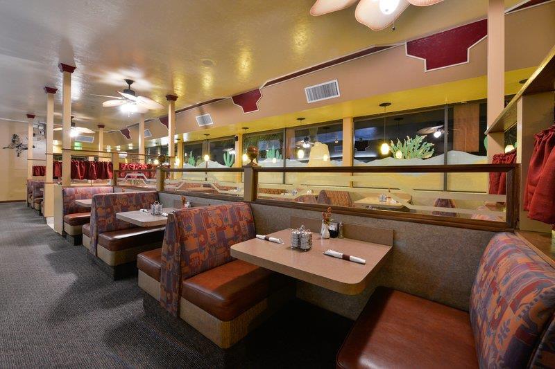 Best Western Royal Sun Inn & Suites