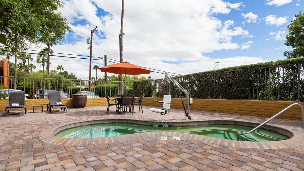 Best Western Royal Sun Inn & Suites