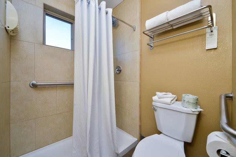 Best Western Royal Sun Inn & Suites