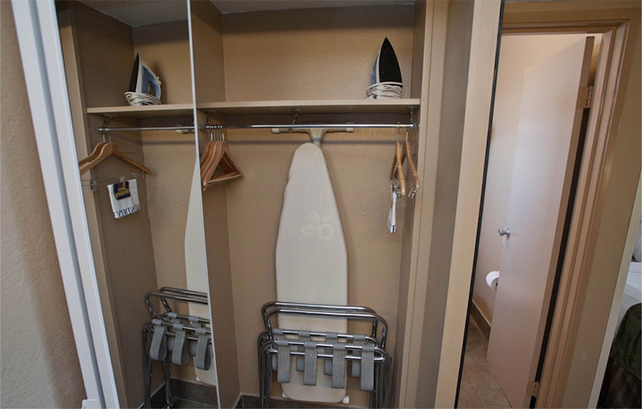 Best Western Royal Sun Inn & Suites