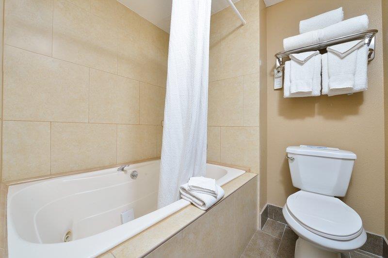 Best Western Royal Sun Inn & Suites