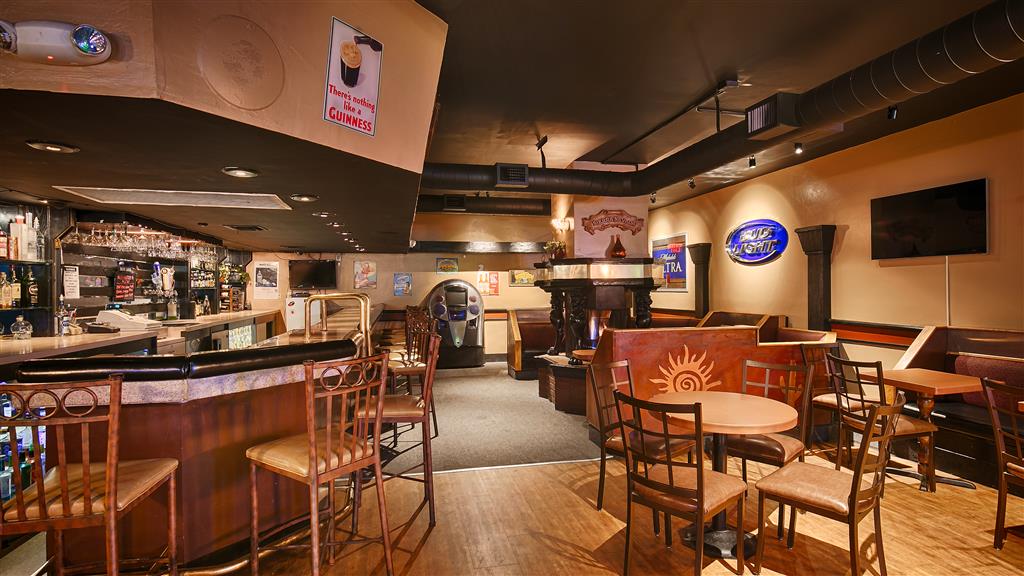 Best Western Royal Sun Inn & Suites