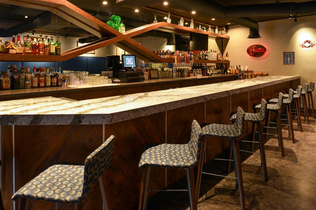 Best Western Royal Sun Inn & Suites