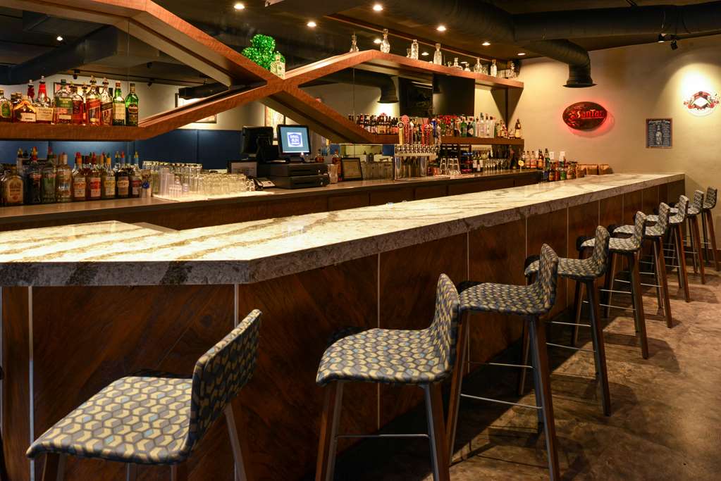 Best Western Royal Sun Inn & Suites