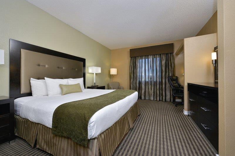 Best Western Royal Sun Inn & Suites