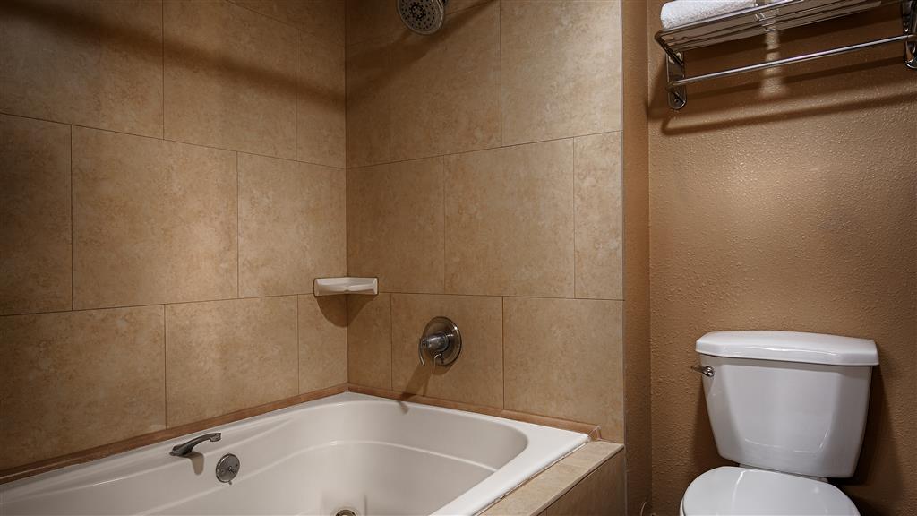 Best Western Royal Sun Inn & Suites