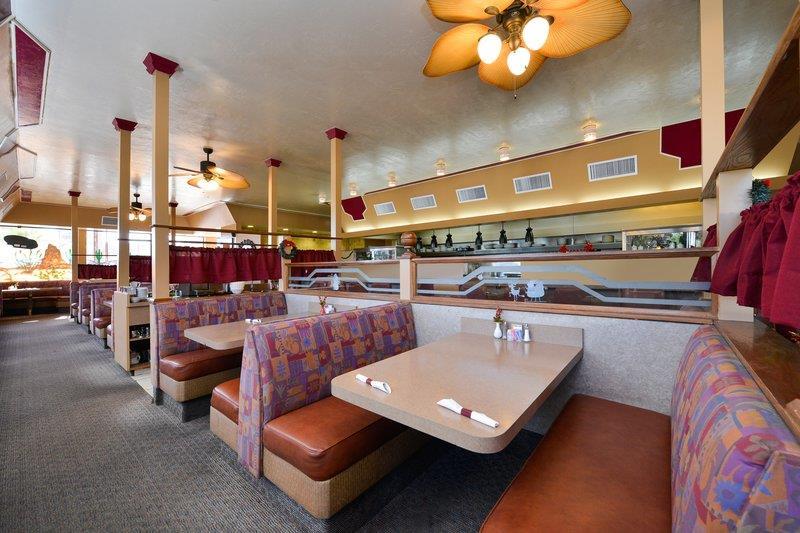 Best Western Royal Sun Inn & Suites