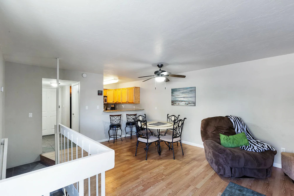 Campus Walk Condo by Casago