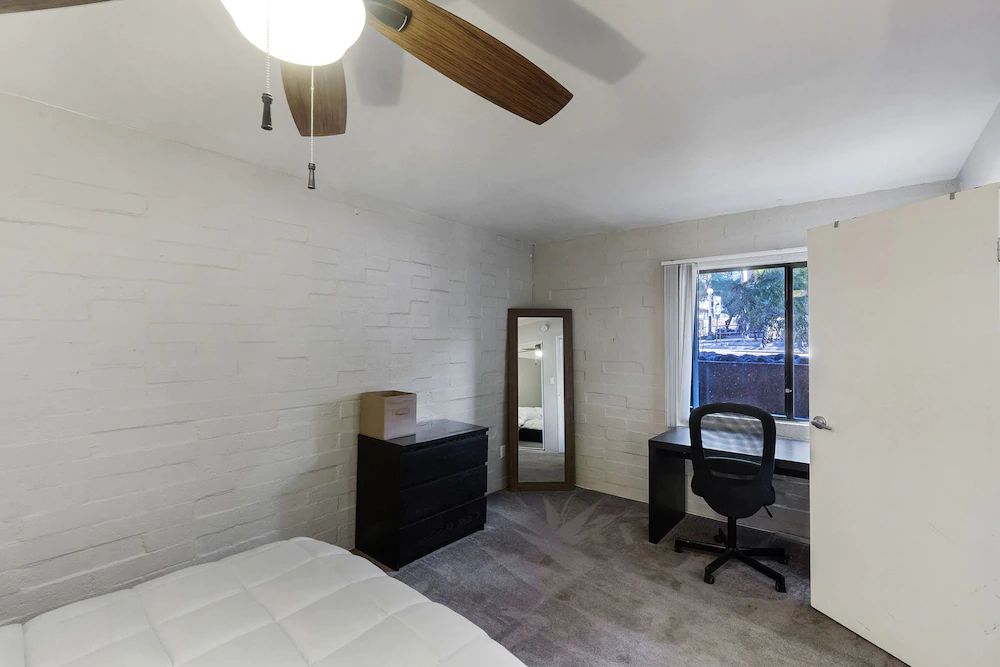Campus Walk Condo by Casago