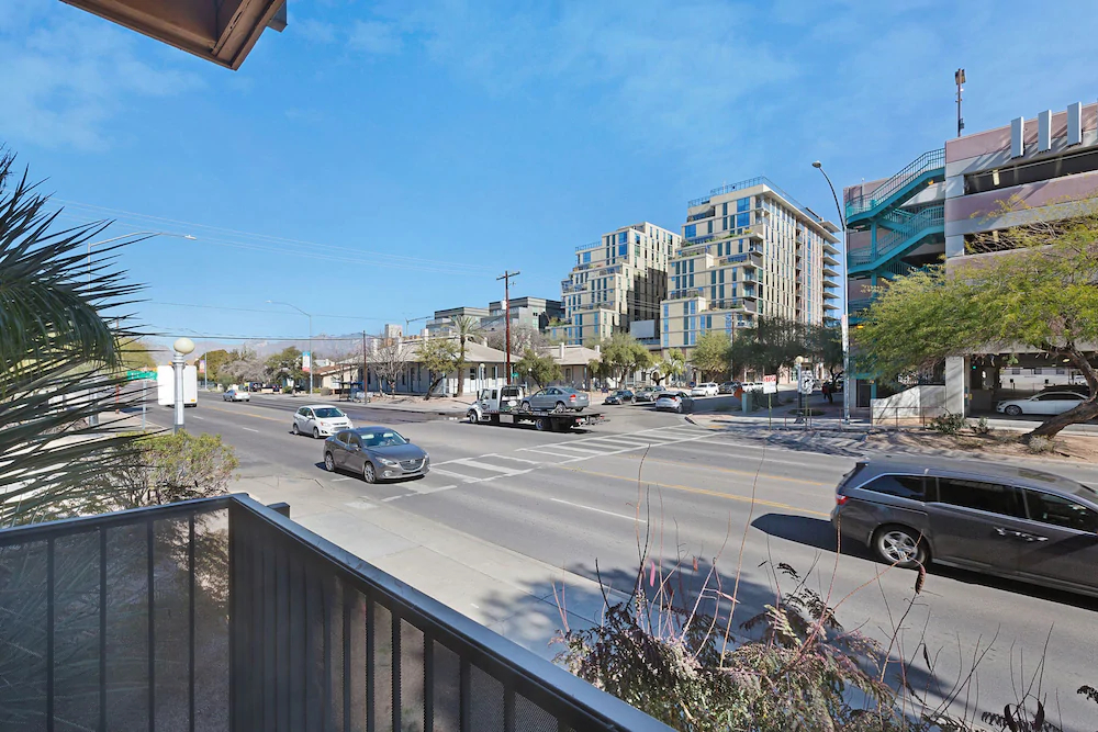 Campus Walk Condo by Casago