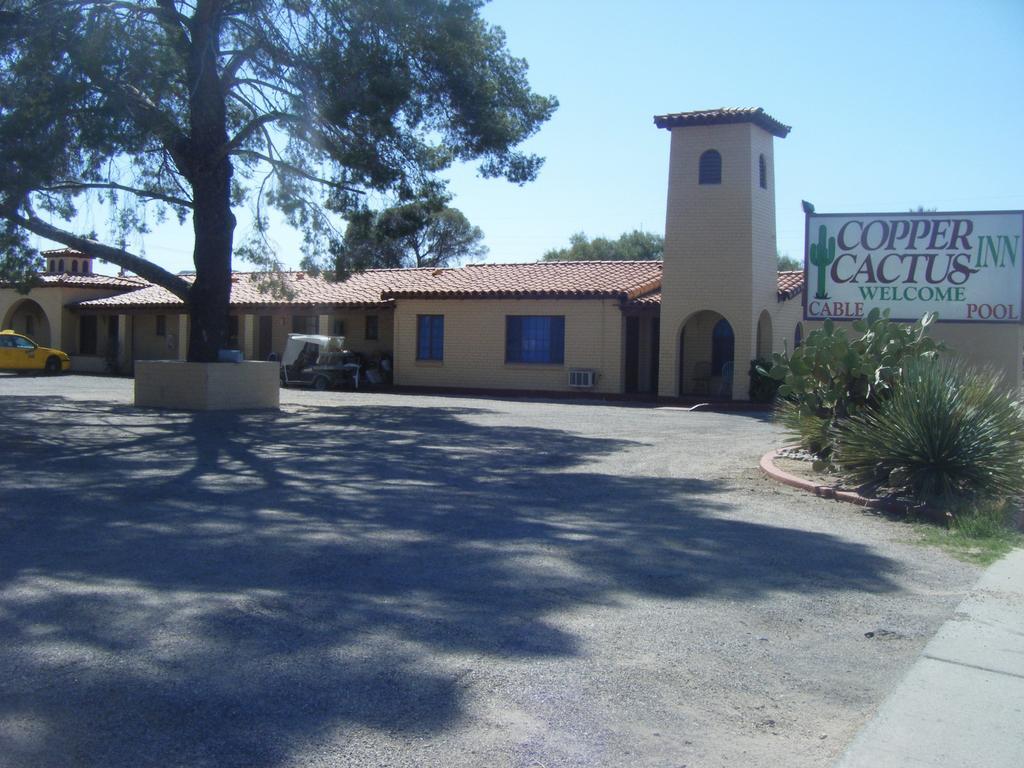 Copper Cactus Inn