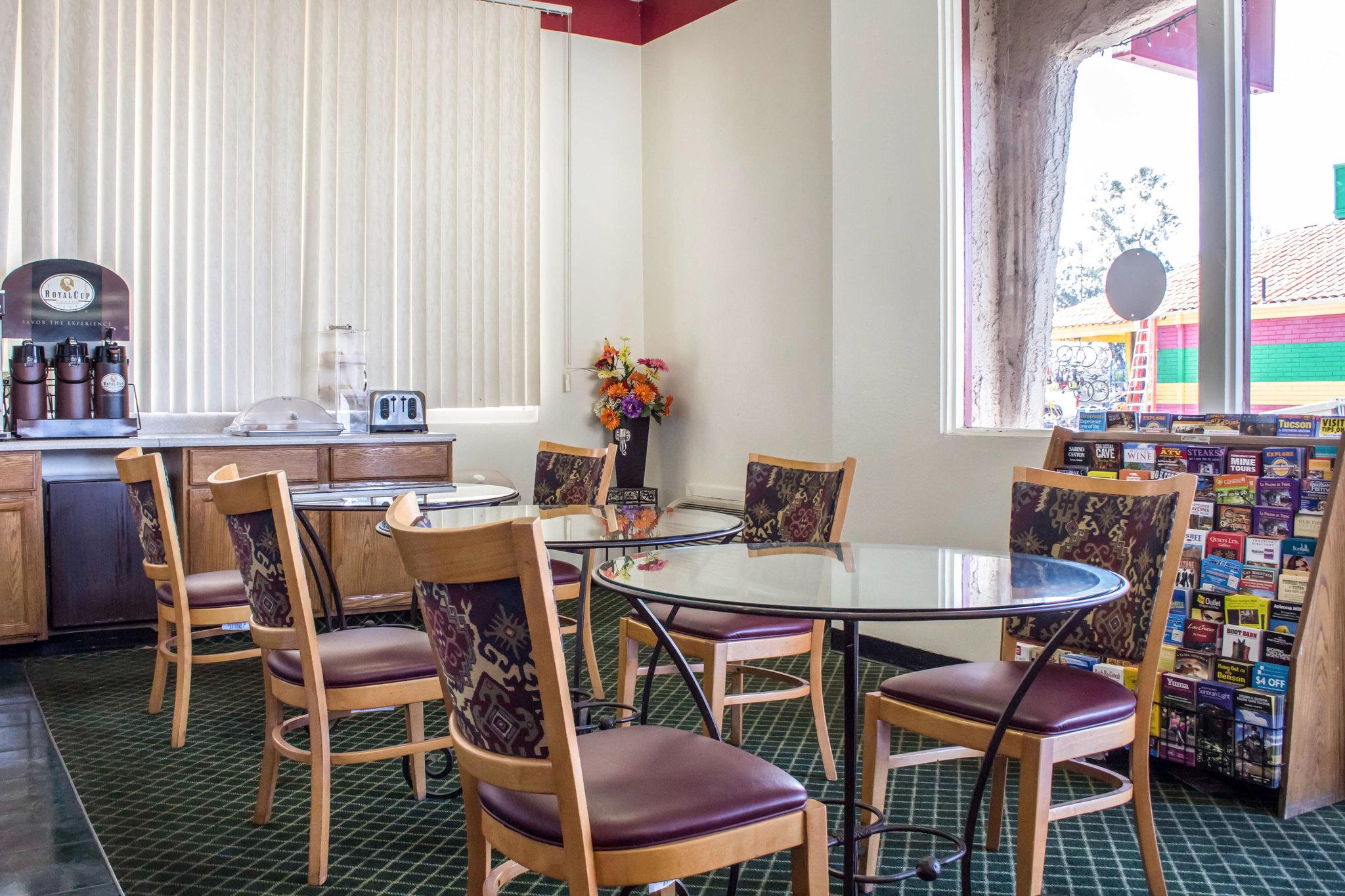 Econo Lodge Tucson