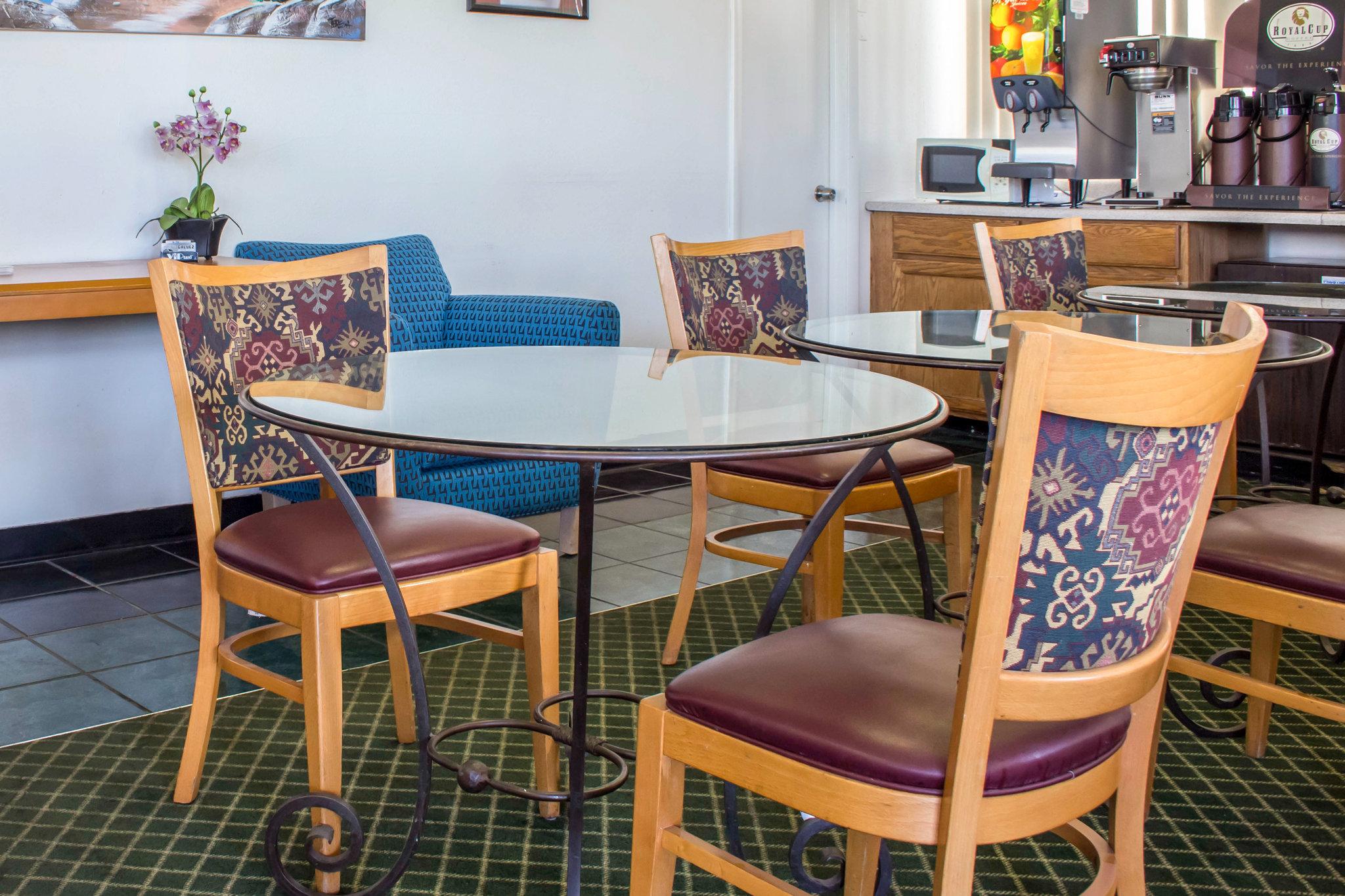 Econo Lodge Tucson