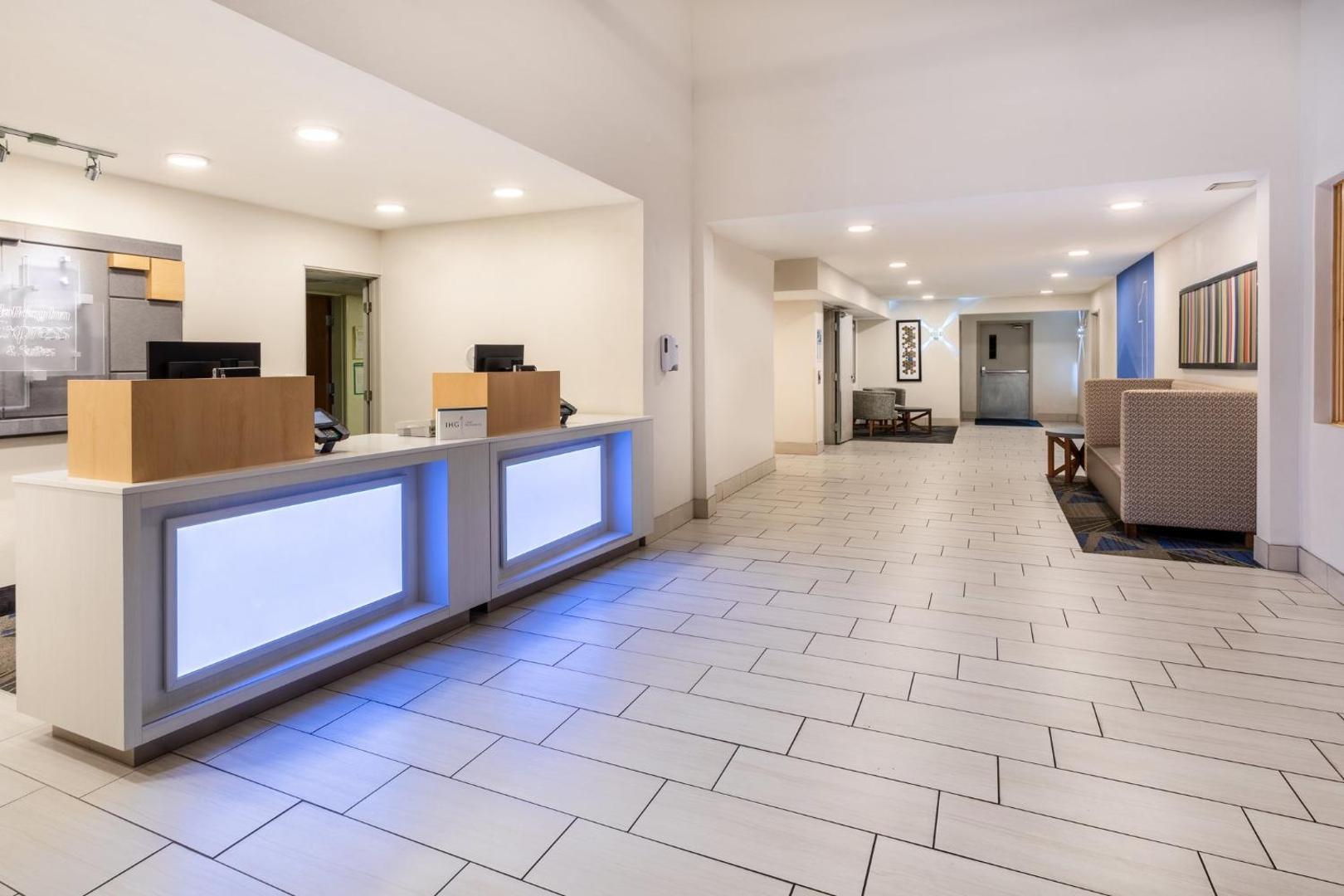 Holiday Inn Express & Suites Marana