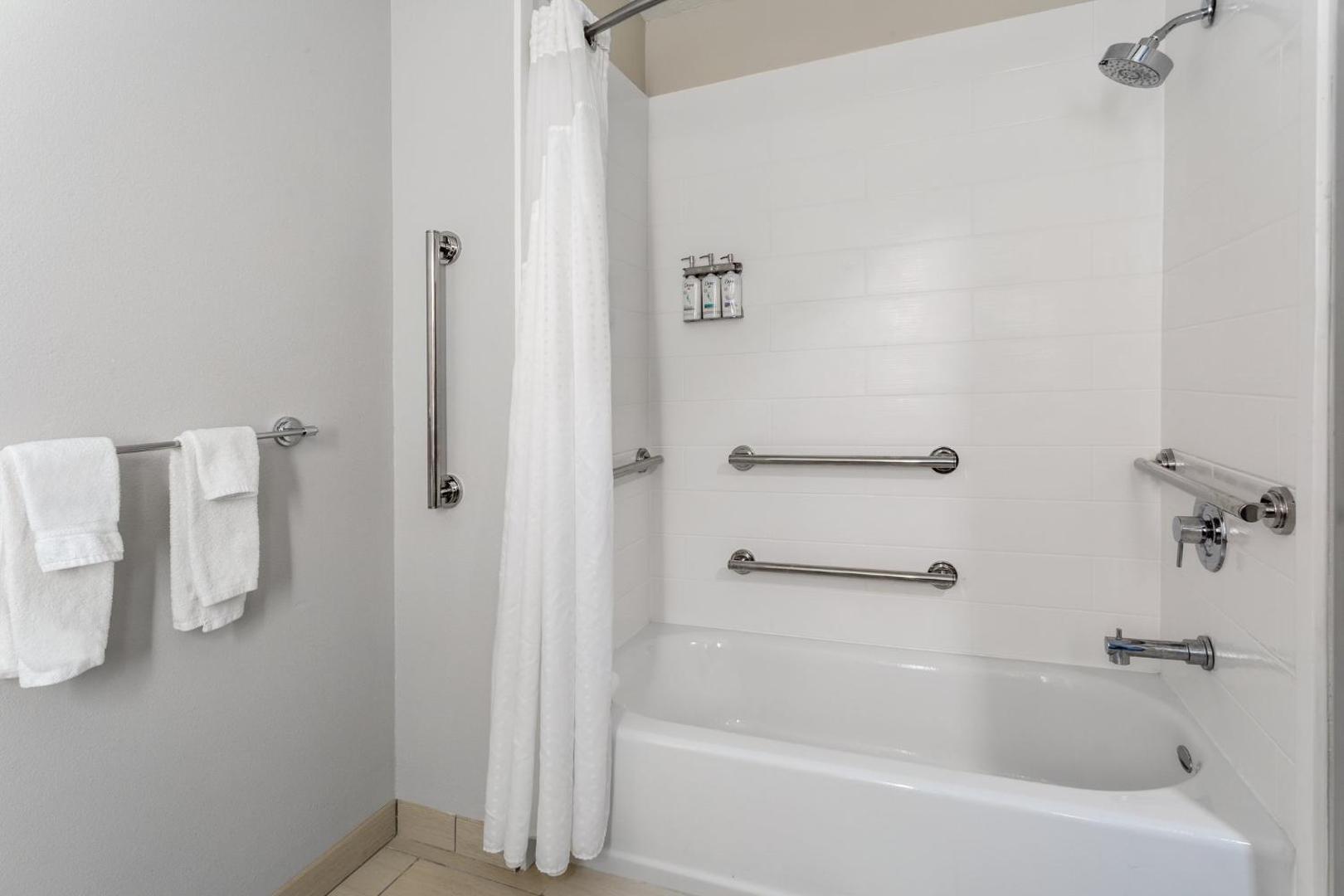 Holiday Inn Express & Suites Marana