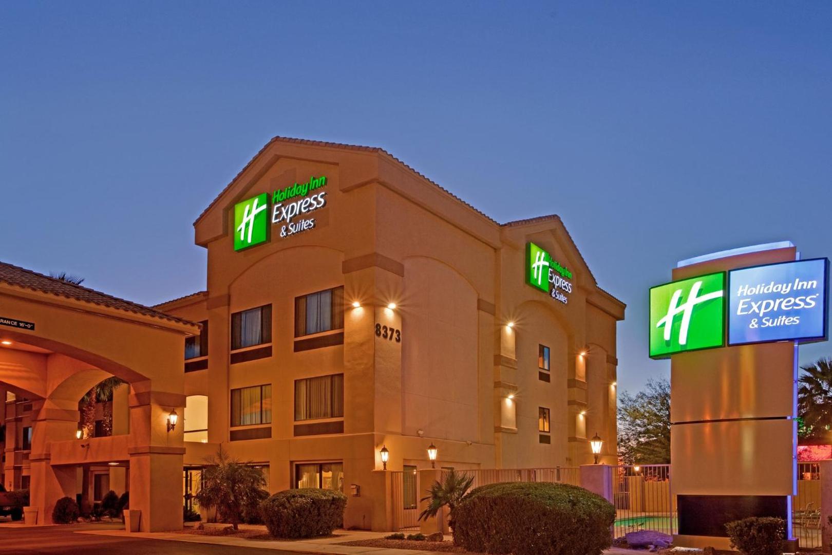 Holiday Inn Express & Suites Marana