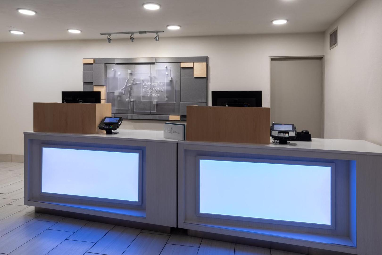 Holiday Inn Express & Suites Marana