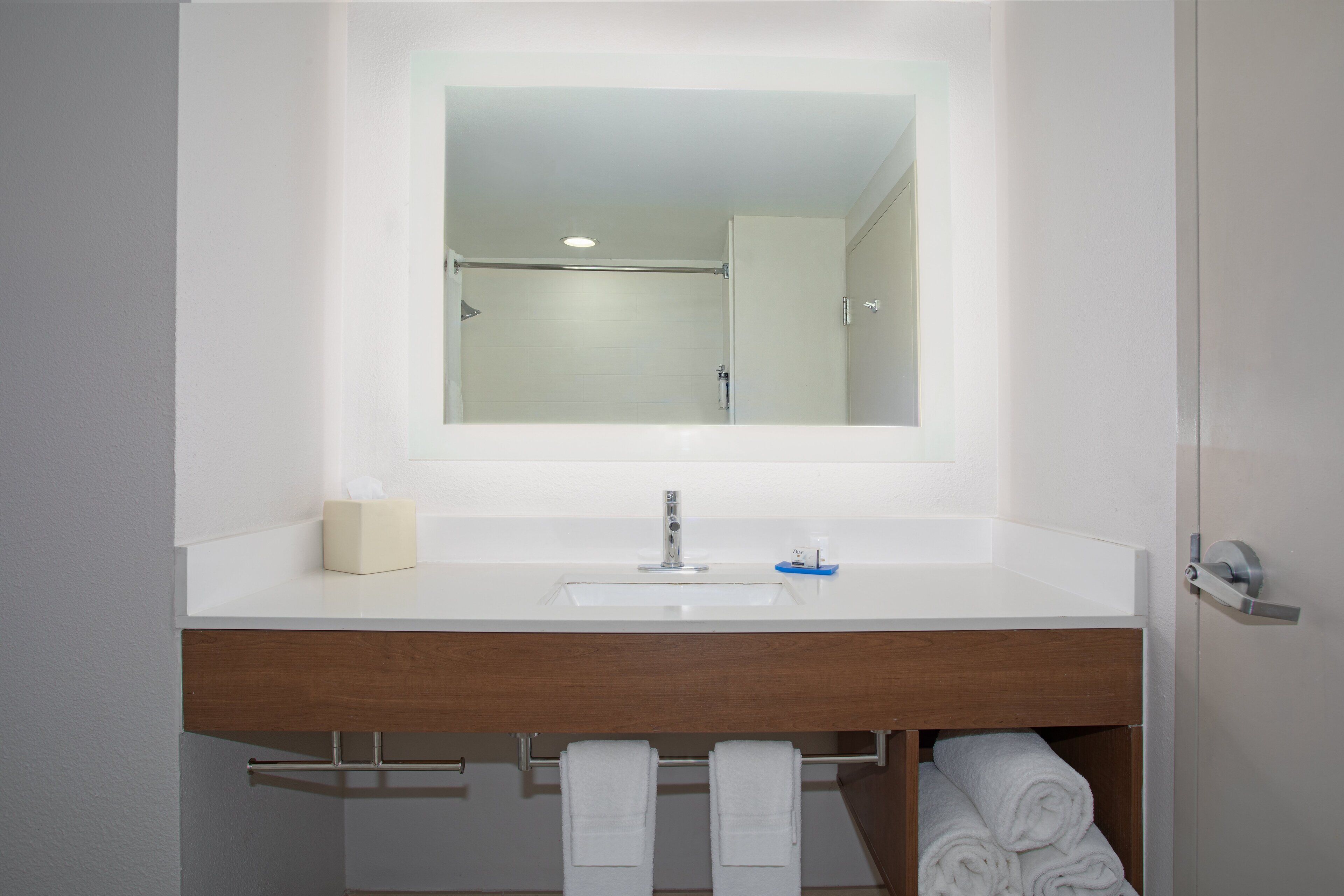Holiday Inn Express Hotel & Suites Tucson