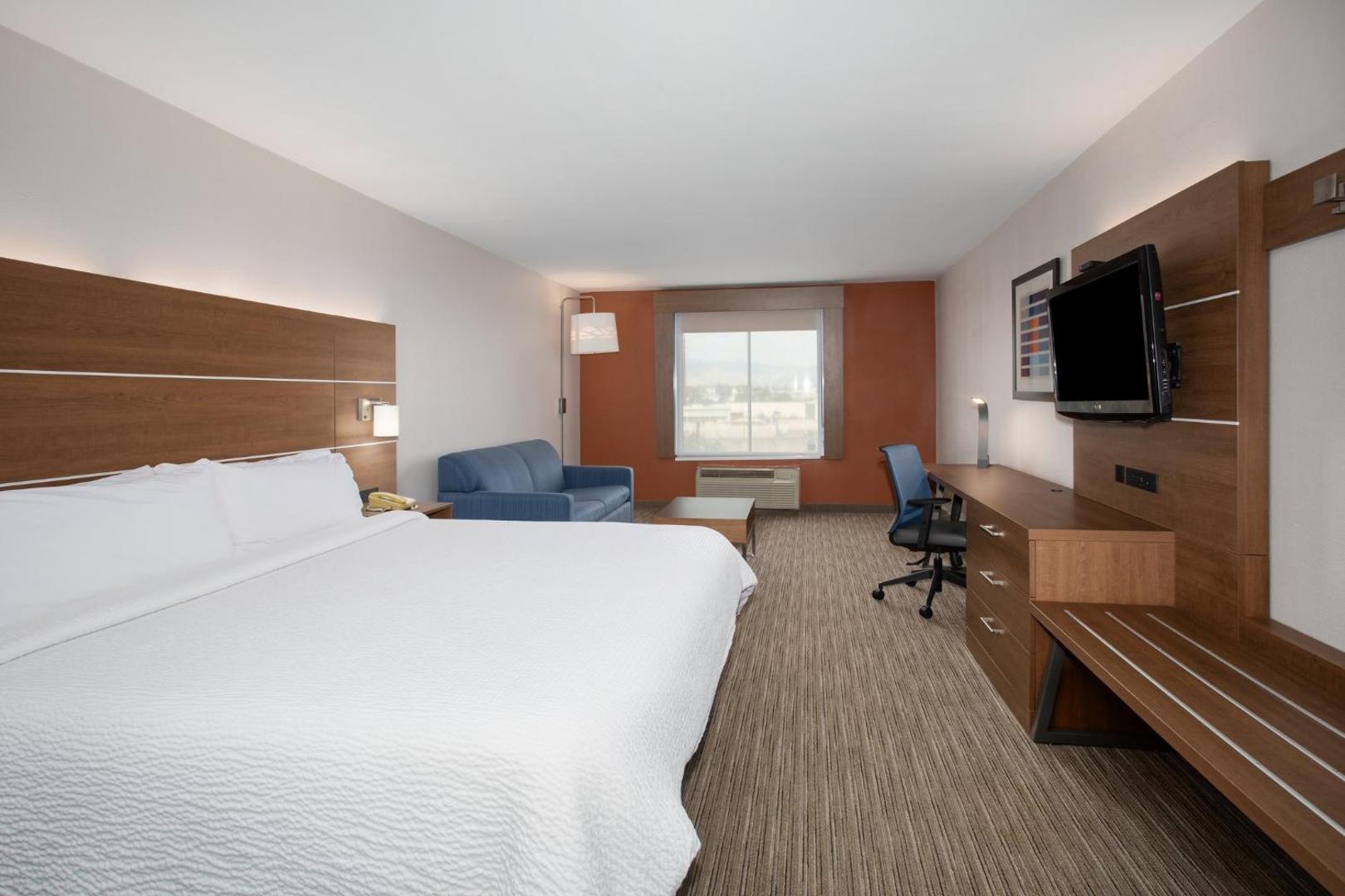 Holiday Inn Express Hotel & Suites Tucson