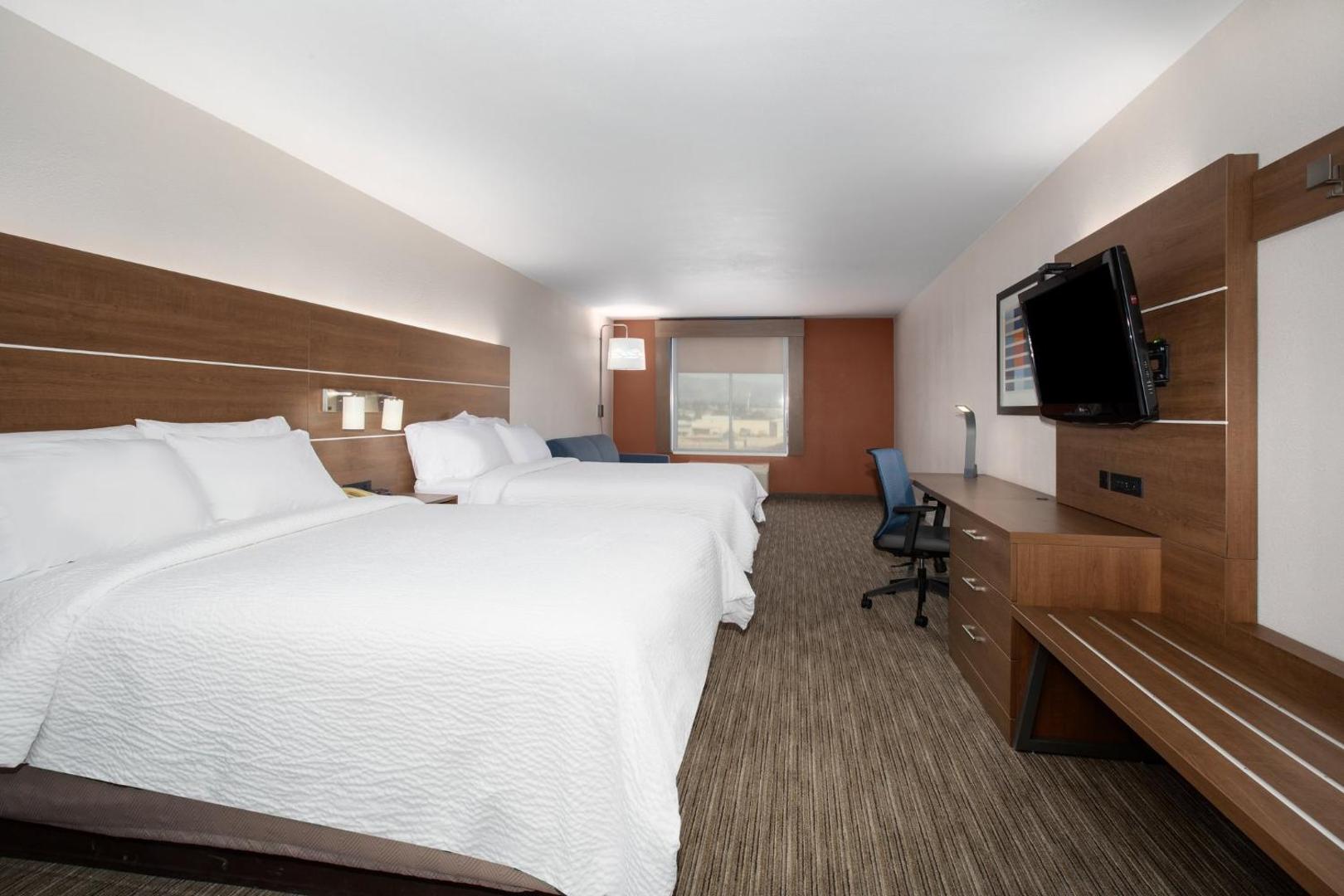 Holiday Inn Express Hotel & Suites Tucson