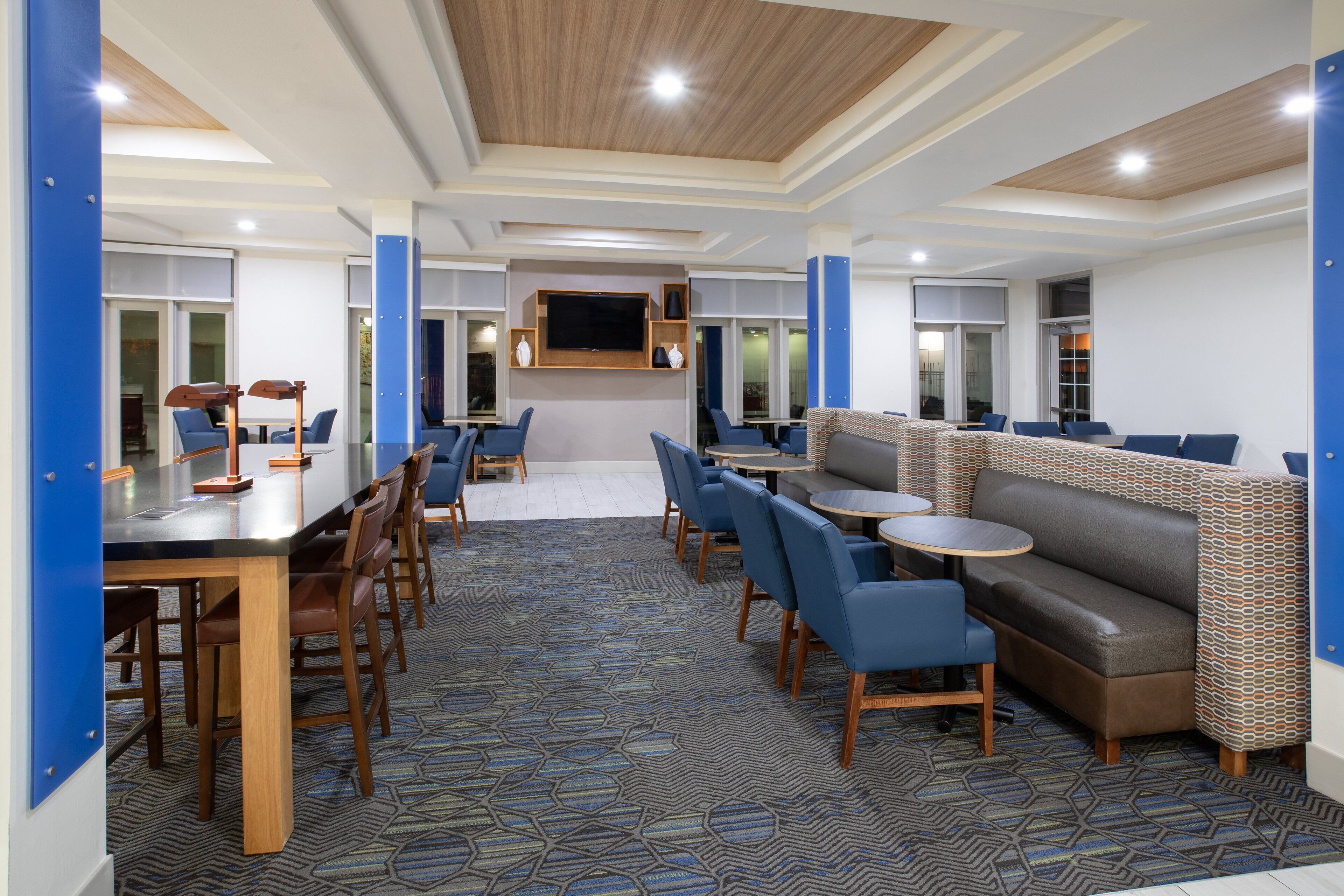Holiday Inn Express Hotel & Suites Tucson