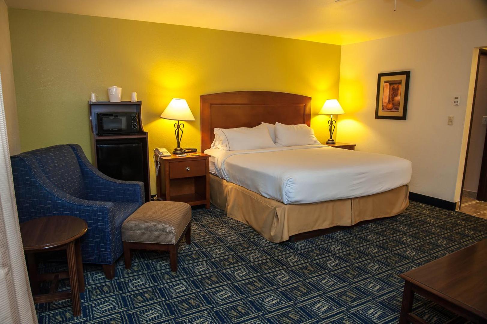 Holiday Inn Express Tucson-Airport