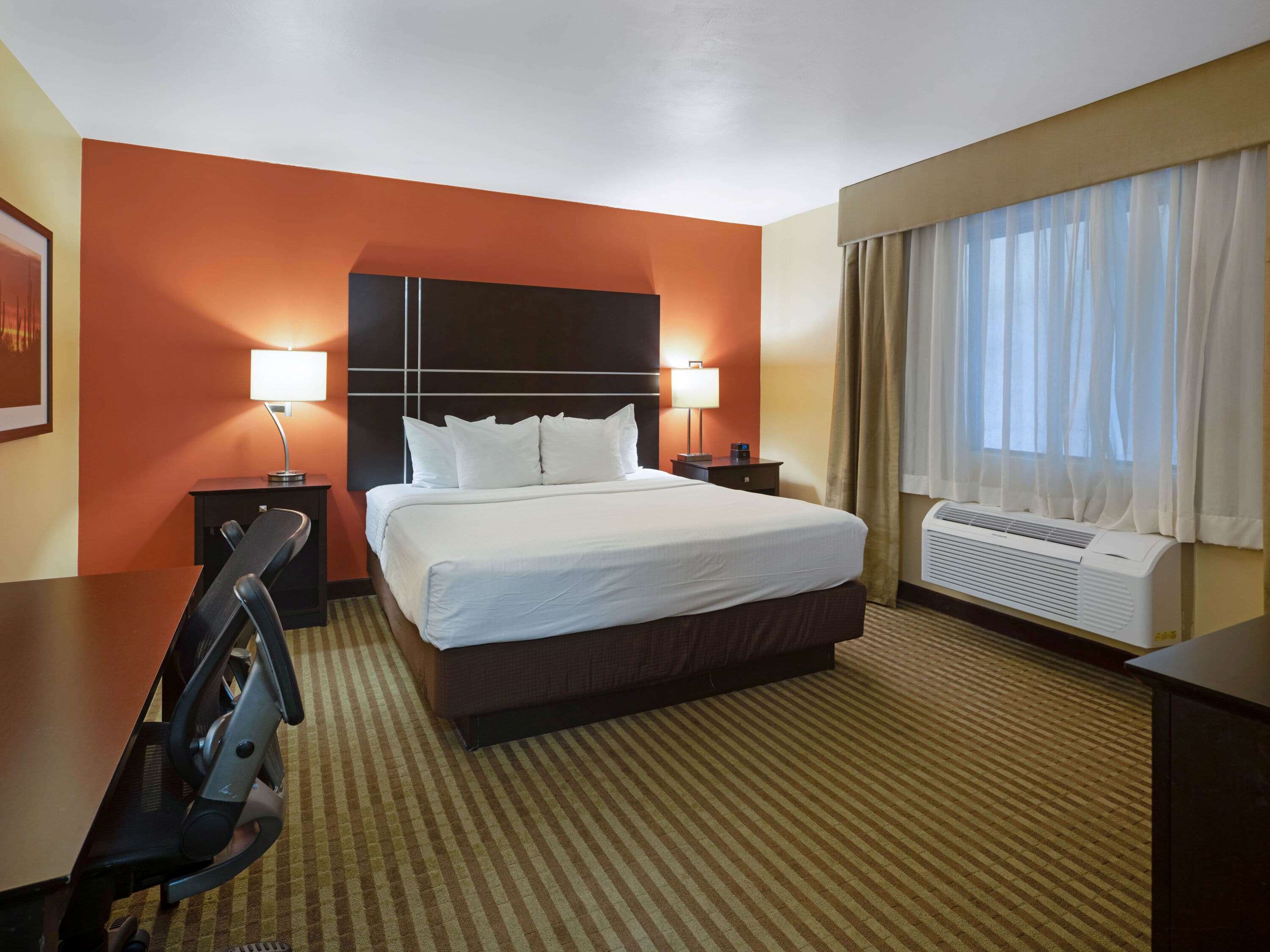 La Quinta Inn & Suites by Wyndham Tucson - Reid Park