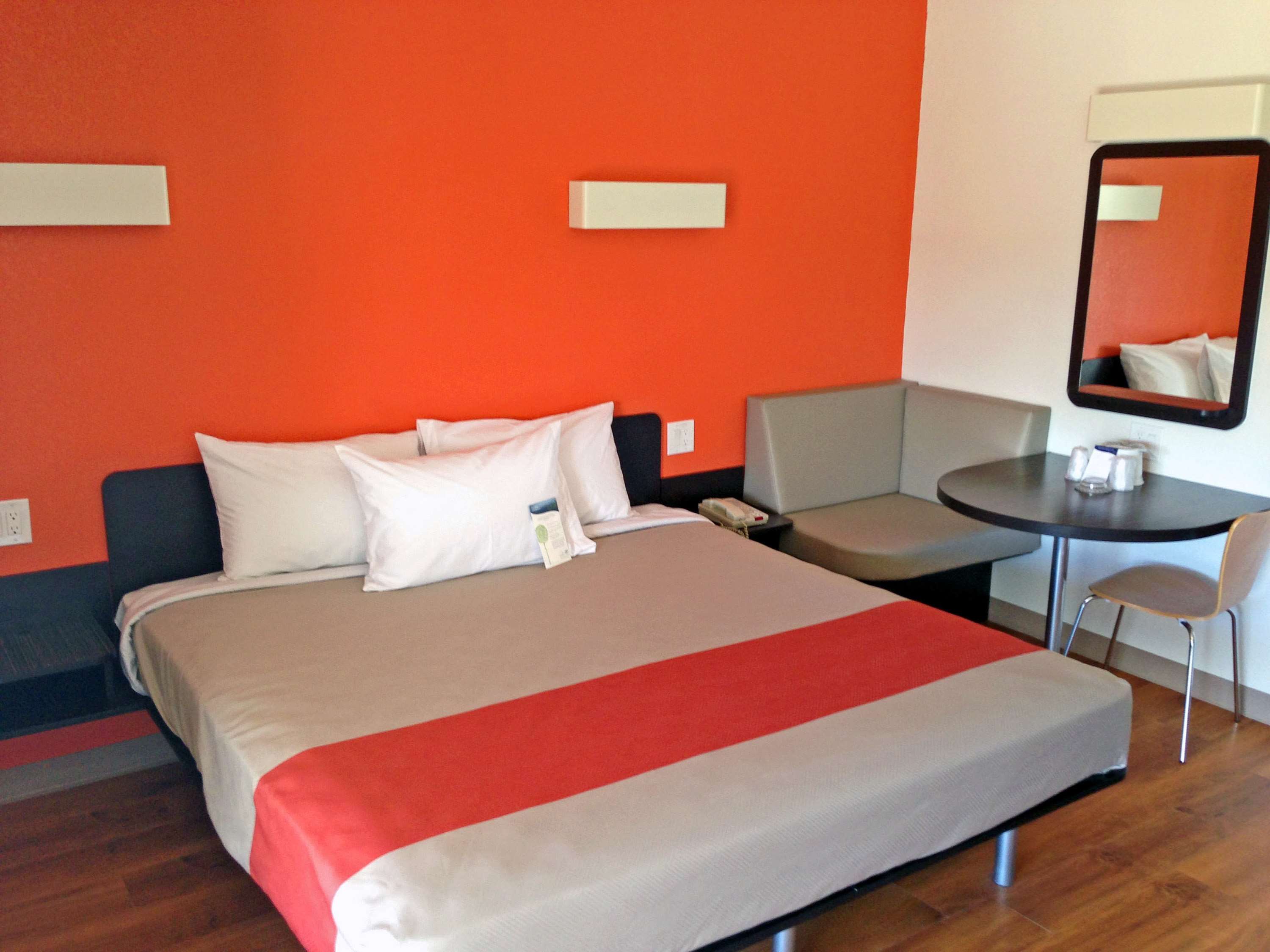 Ocotillo Apartments & Hotel