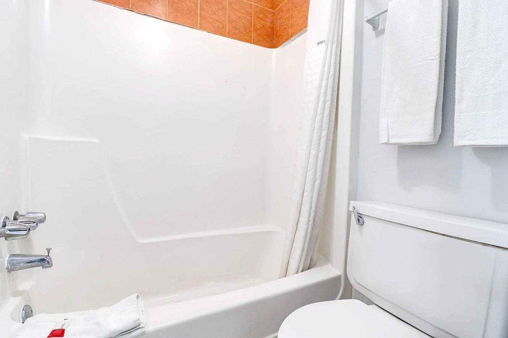 Motel 6 Tucson, AZ - East Williams Center