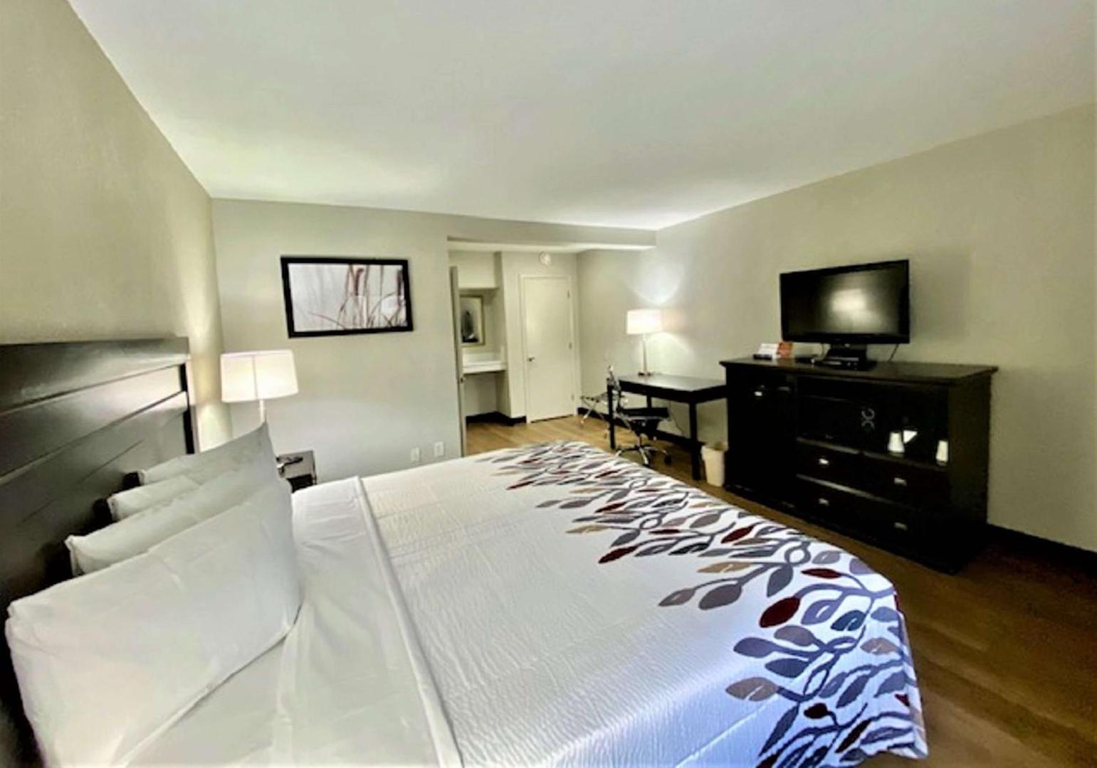 Red Roof Inn Tucson Downtown - University