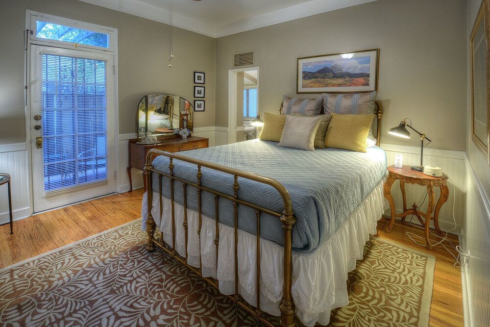 The Blenman Inn