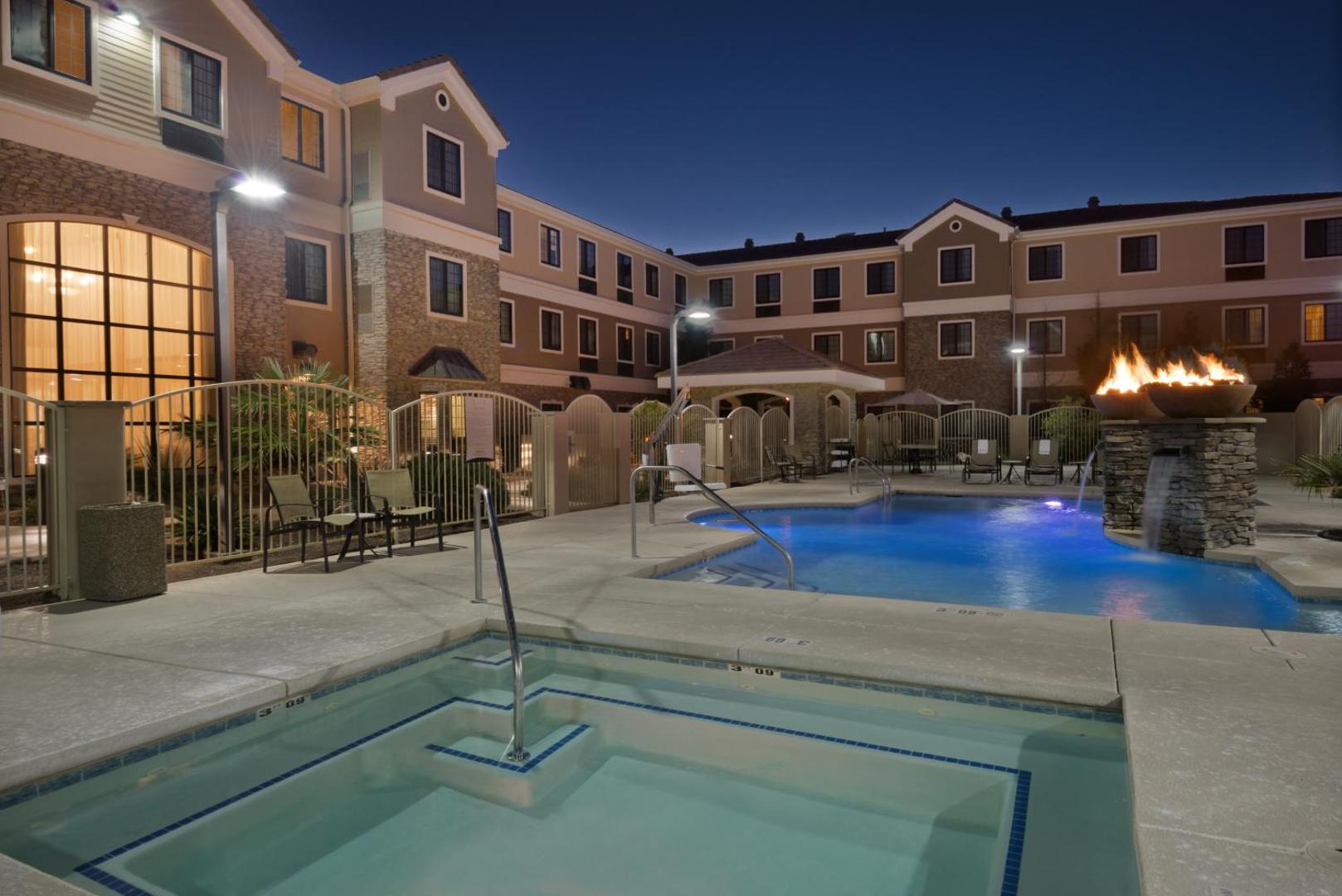 Staybridge Suites Tucson Airport