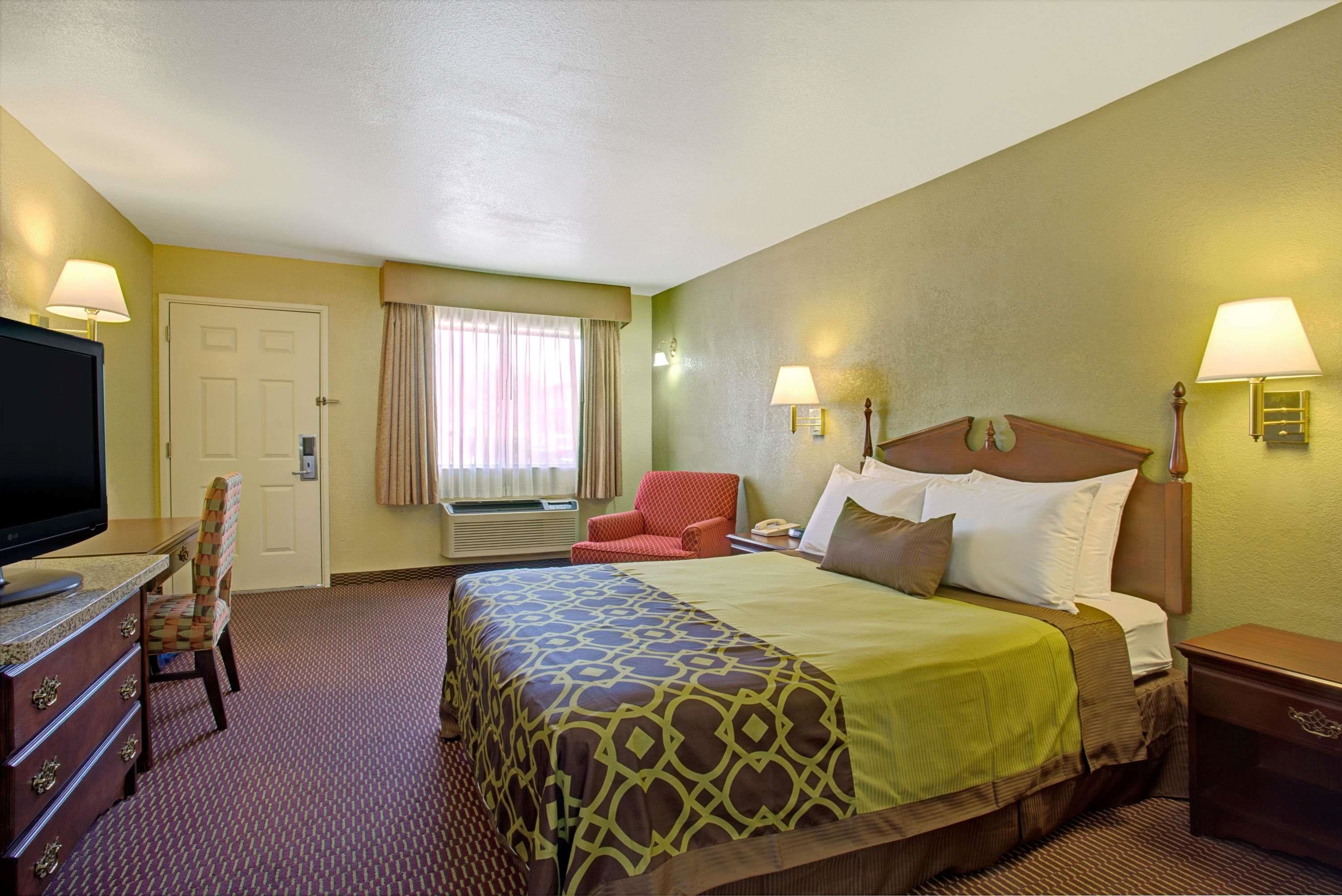 Travelodge by Wyndham Tucson AZ