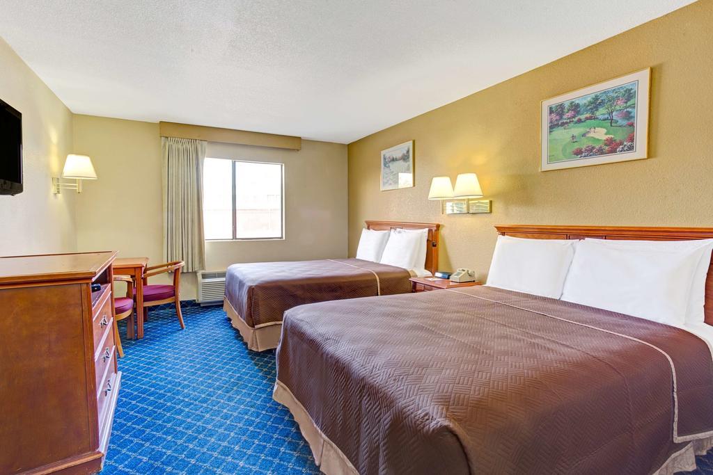 Red Rock Inn
