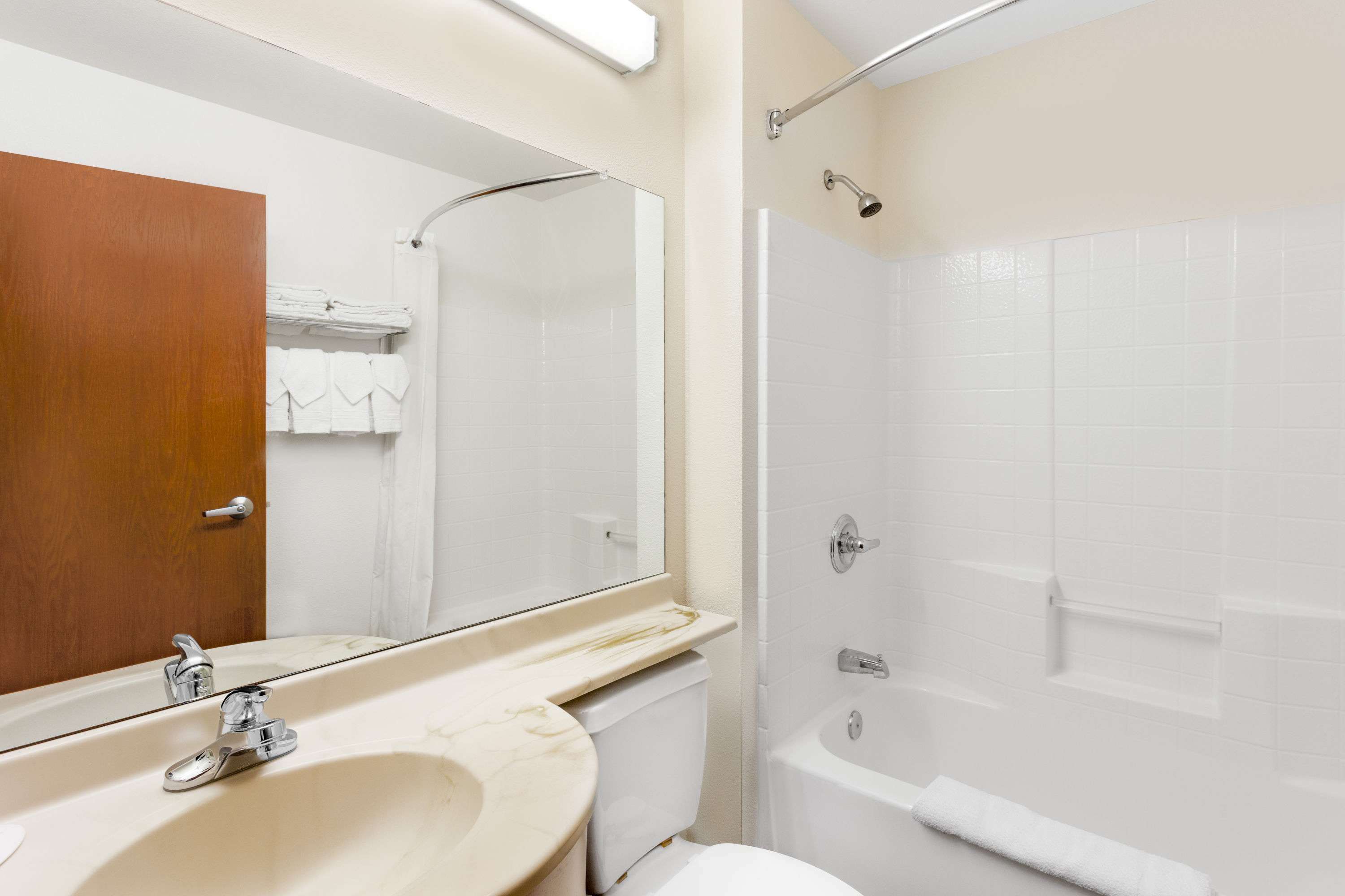 Microtel Inn & Suites by Wyndham Wellton