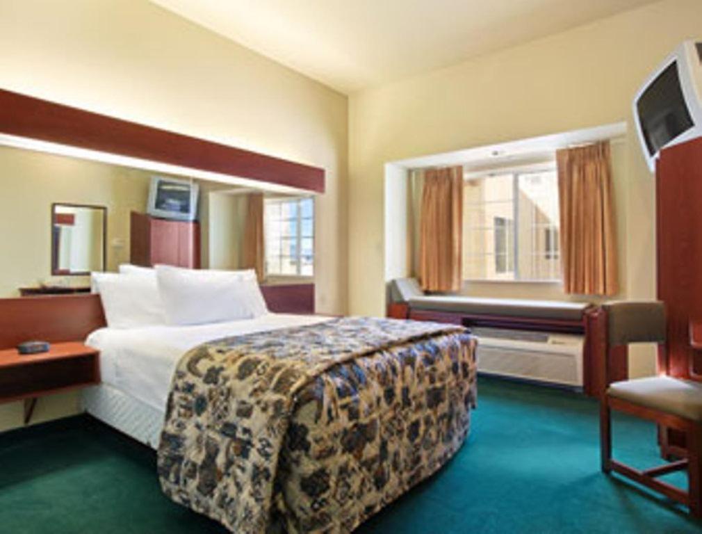 Microtel Inn & Suites by Wyndham Wellton