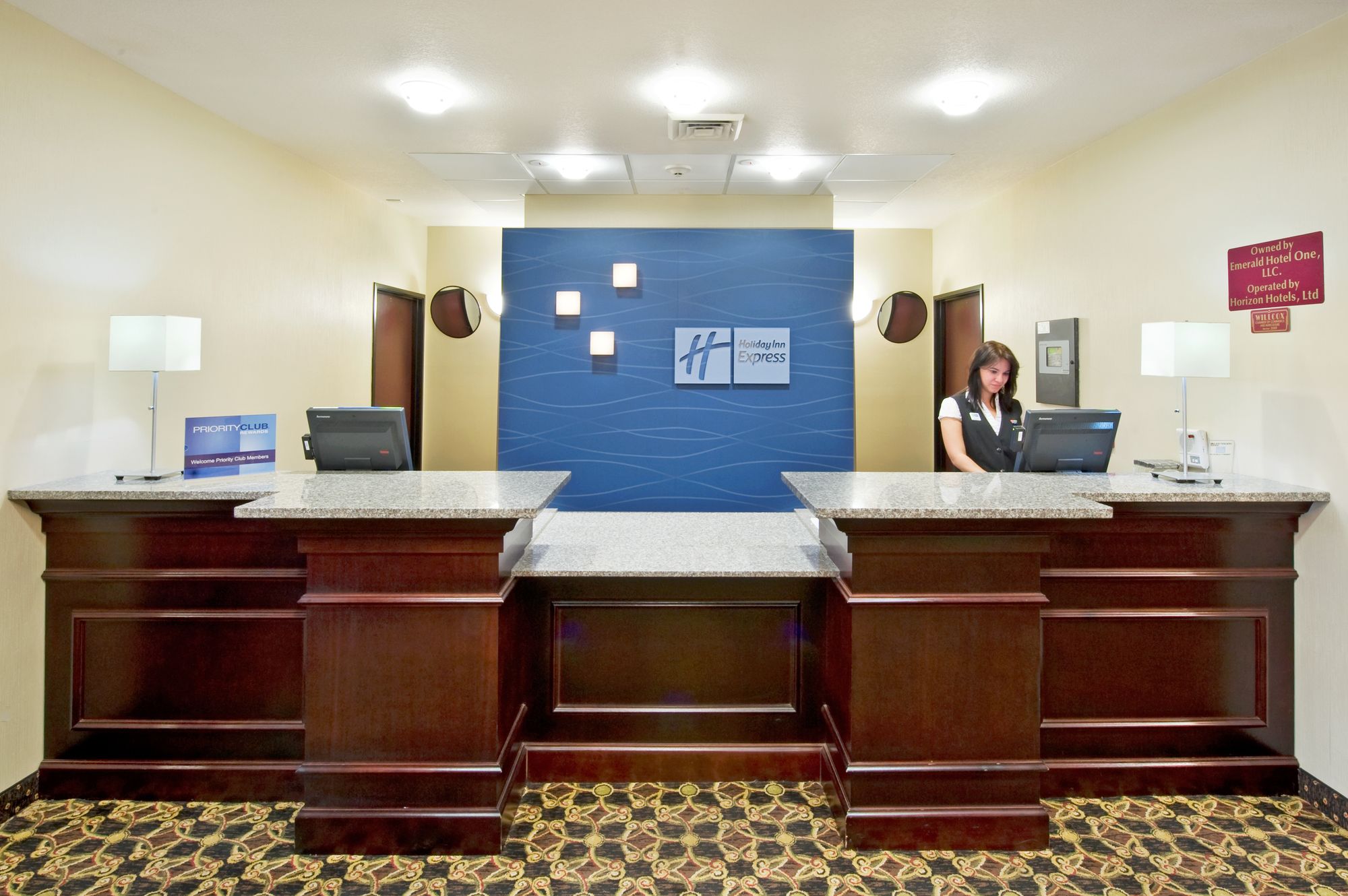 Holiday Inn Express & Suites Willcox